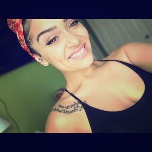 Meet your Posher, Nicole